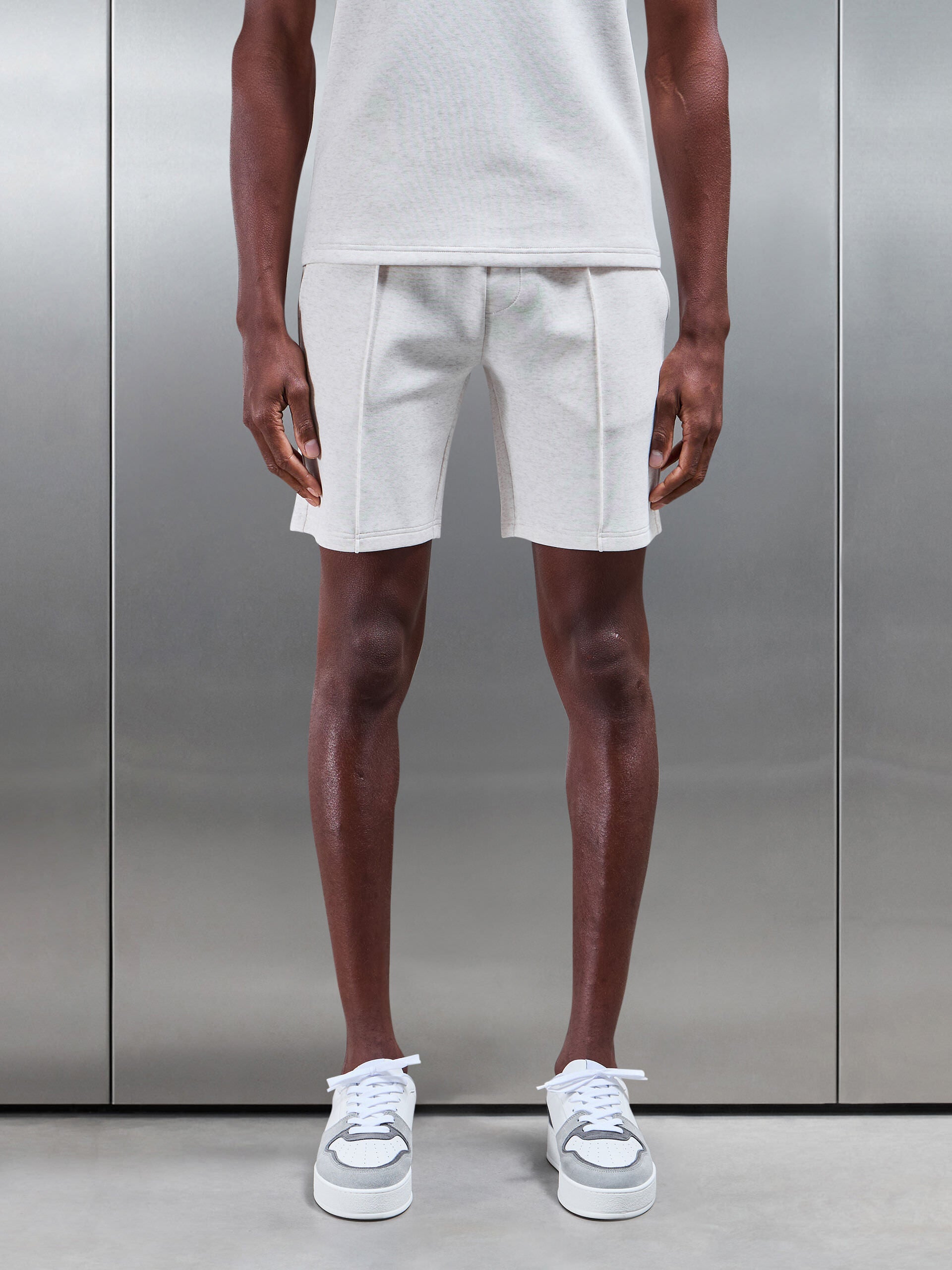 Everyday Luxe Short in Oatmeal