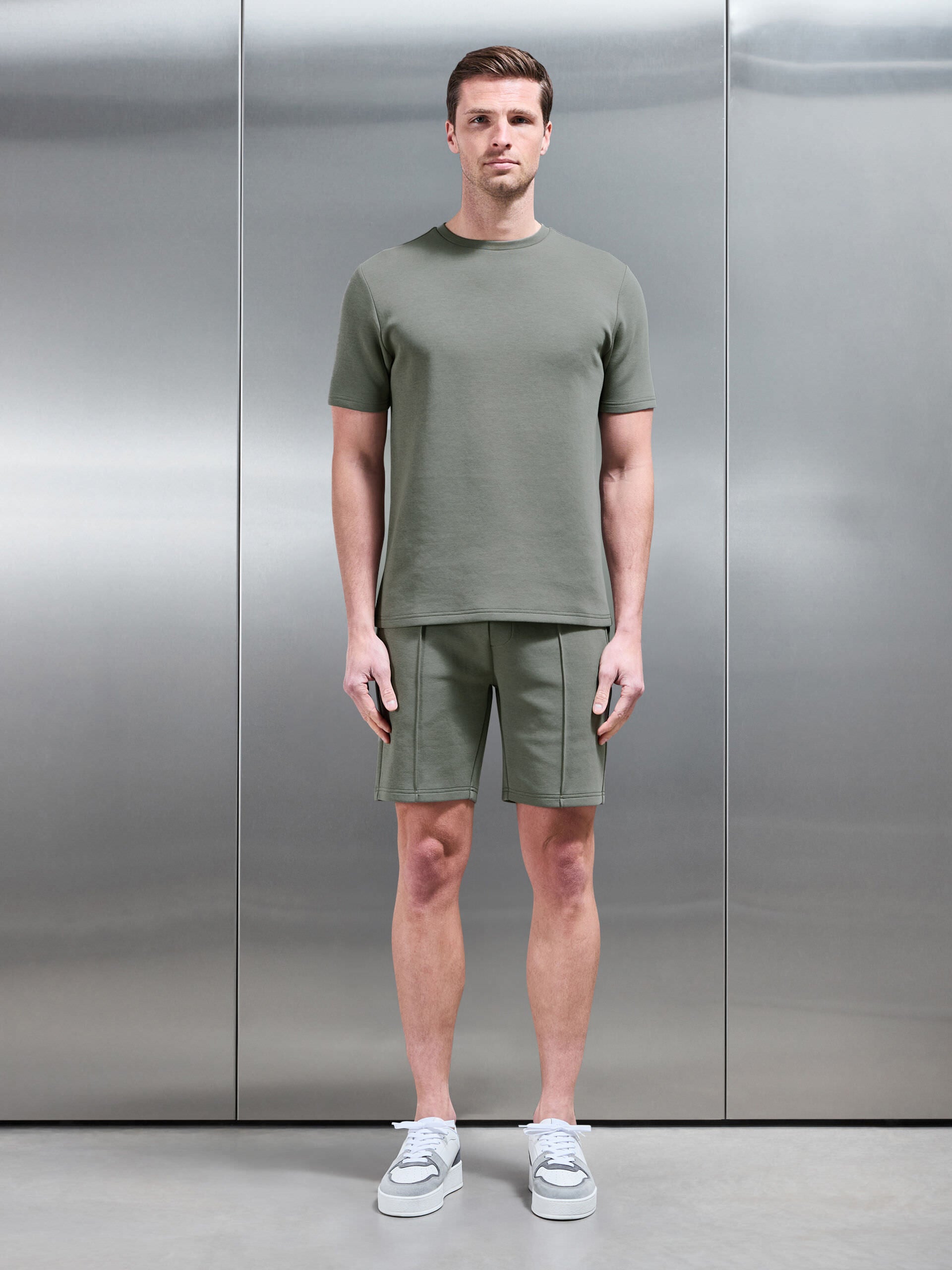 Everyday Luxe Short in Olive