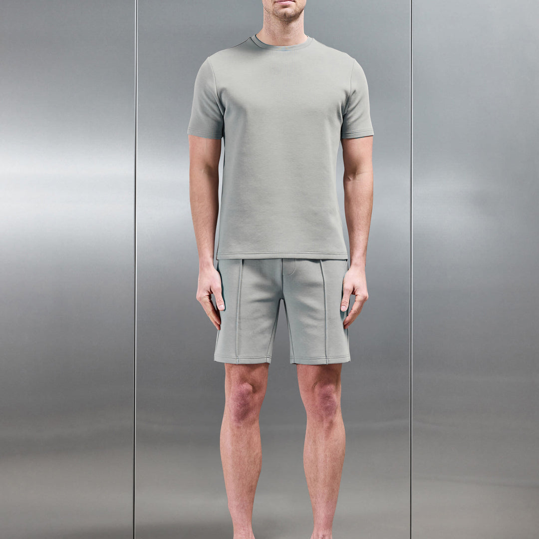 Everyday Luxe Short in Stone