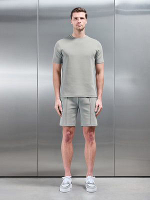 Everyday Luxe Short in Stone
