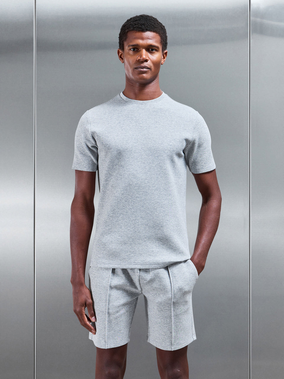 Everyday Luxe T-Shirt in Marl Grey