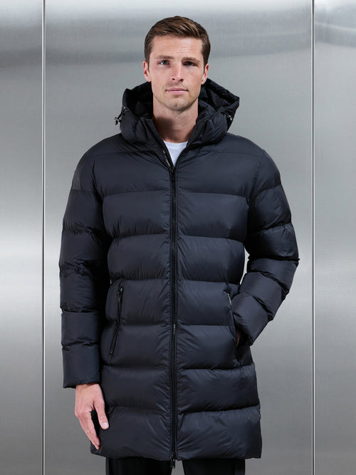 Essential Mid Length Puffer Jacket in Black
