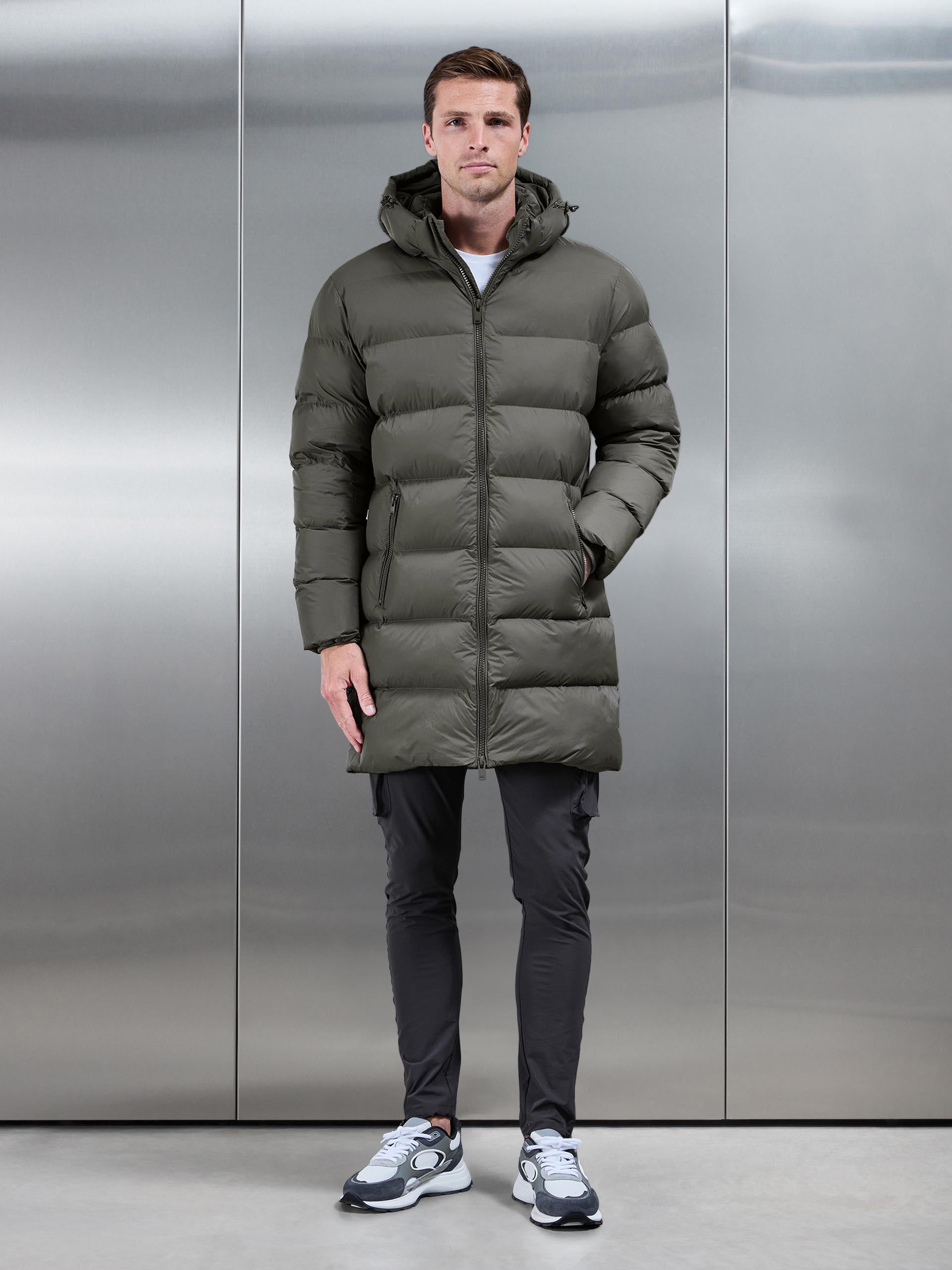 Essential Mid Length Puffer Jacket in Olive
