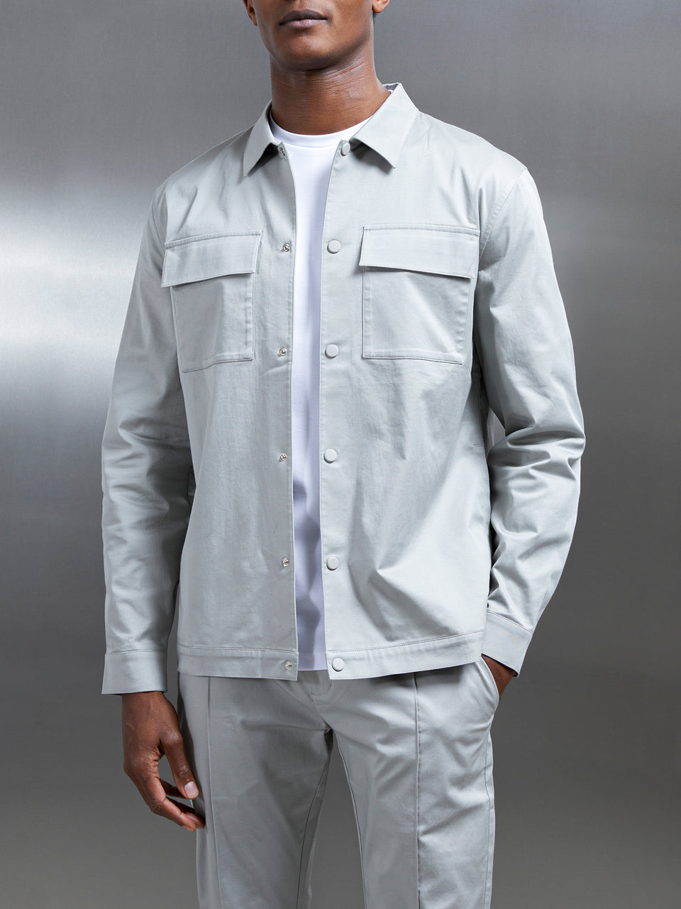Essential Overshirt in Stone