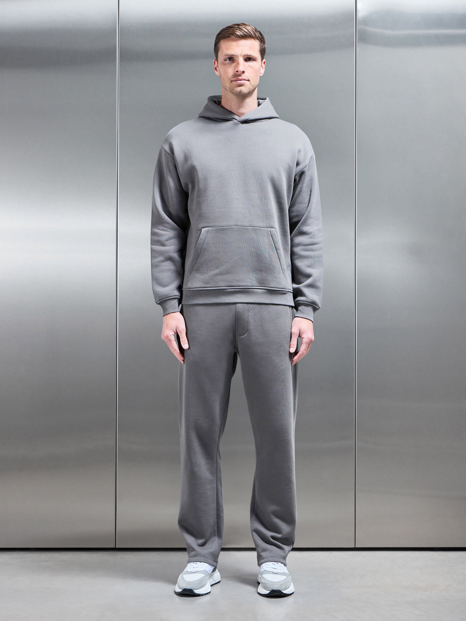 Essential Straight Leg Jogger in Grey