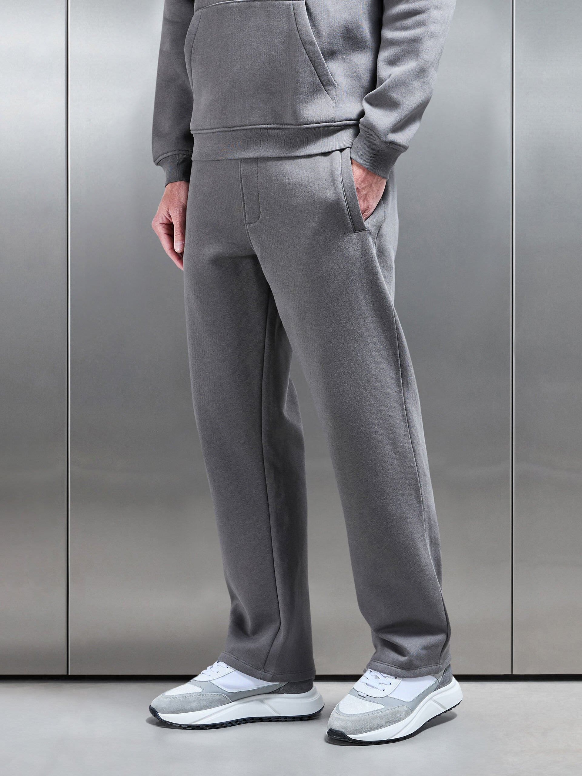 Essential Straight Leg Jogger in Grey
