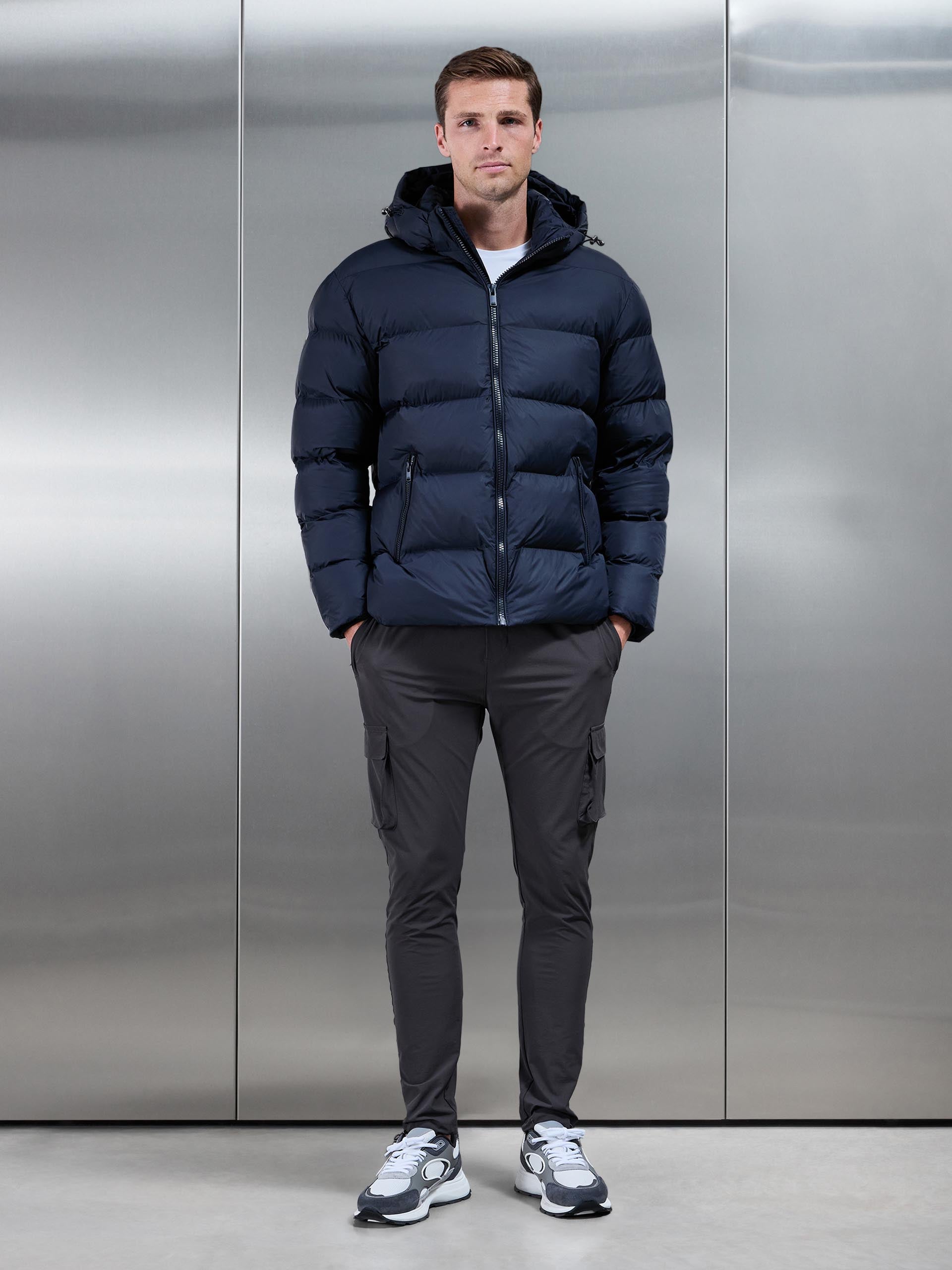 Essential Short Puffer Jacket in Navy