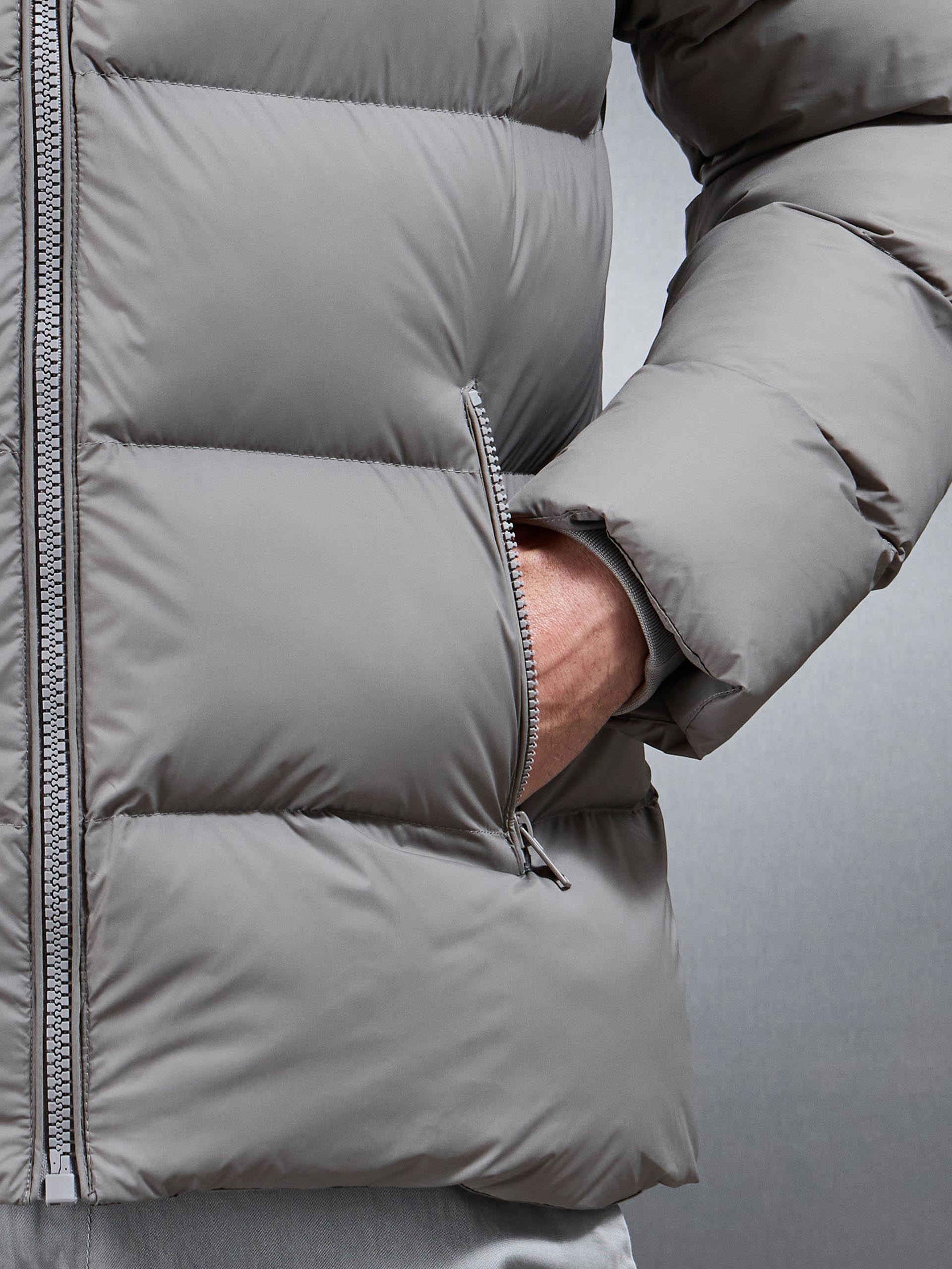 Essential Short Puffer Jacket in Taupe
