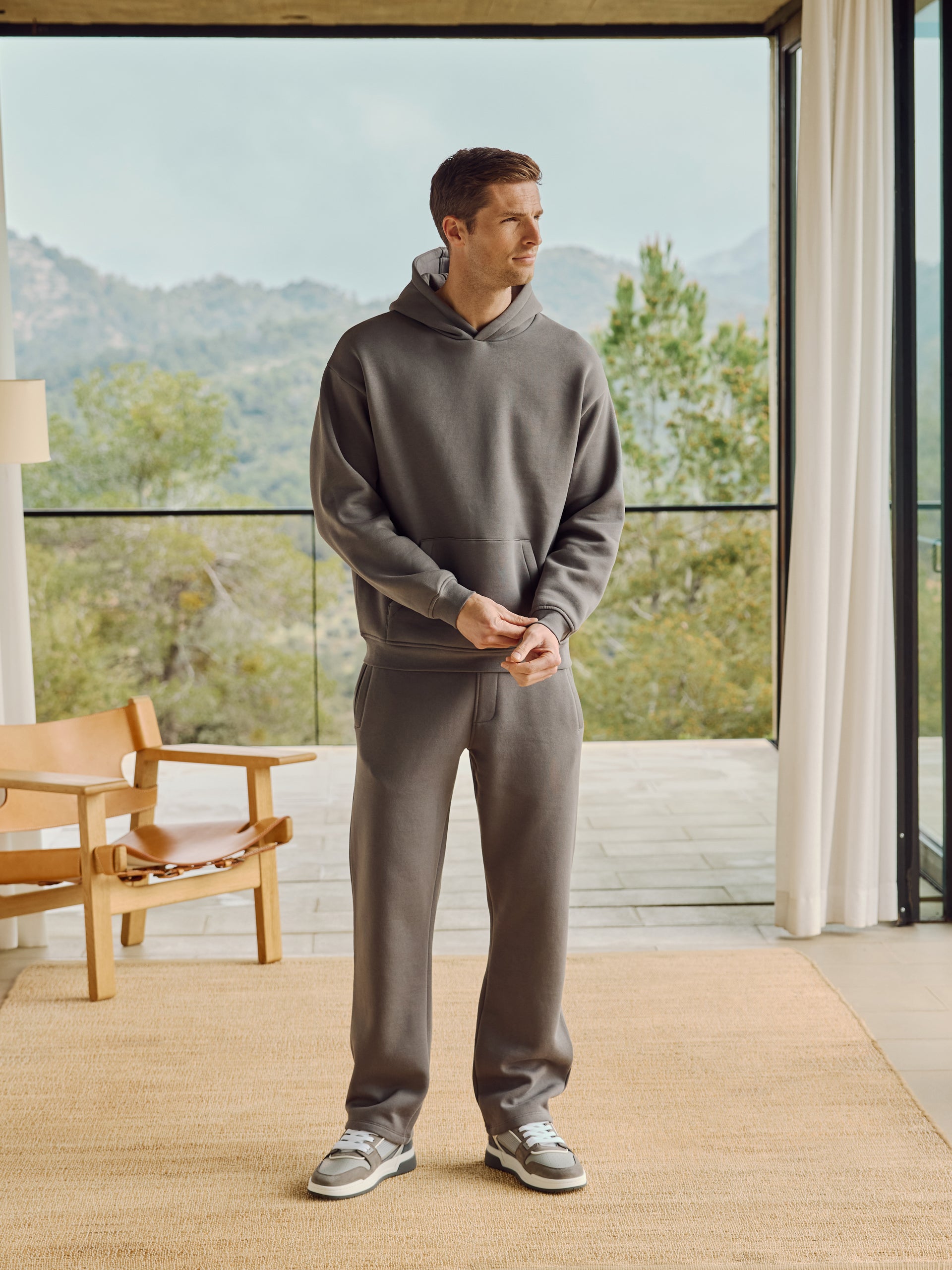 Essential Straight Leg Jogger in Grey