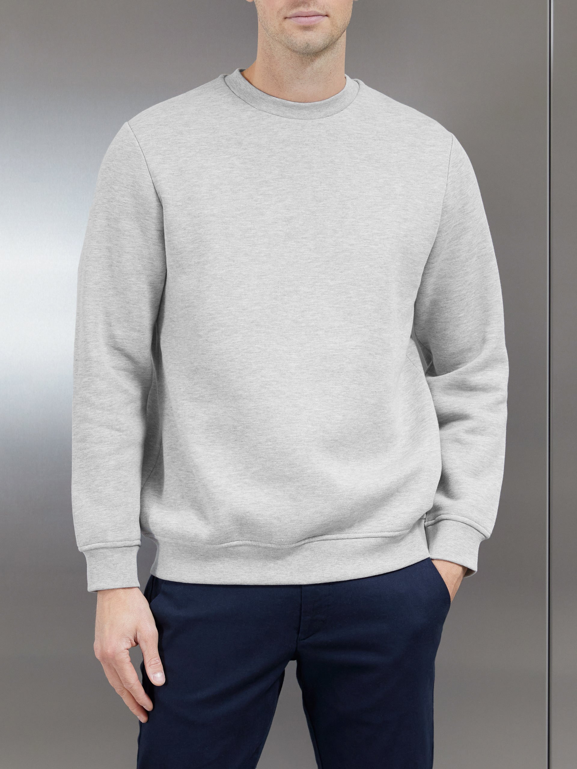 Essential Sweatshirt in Marl Grey