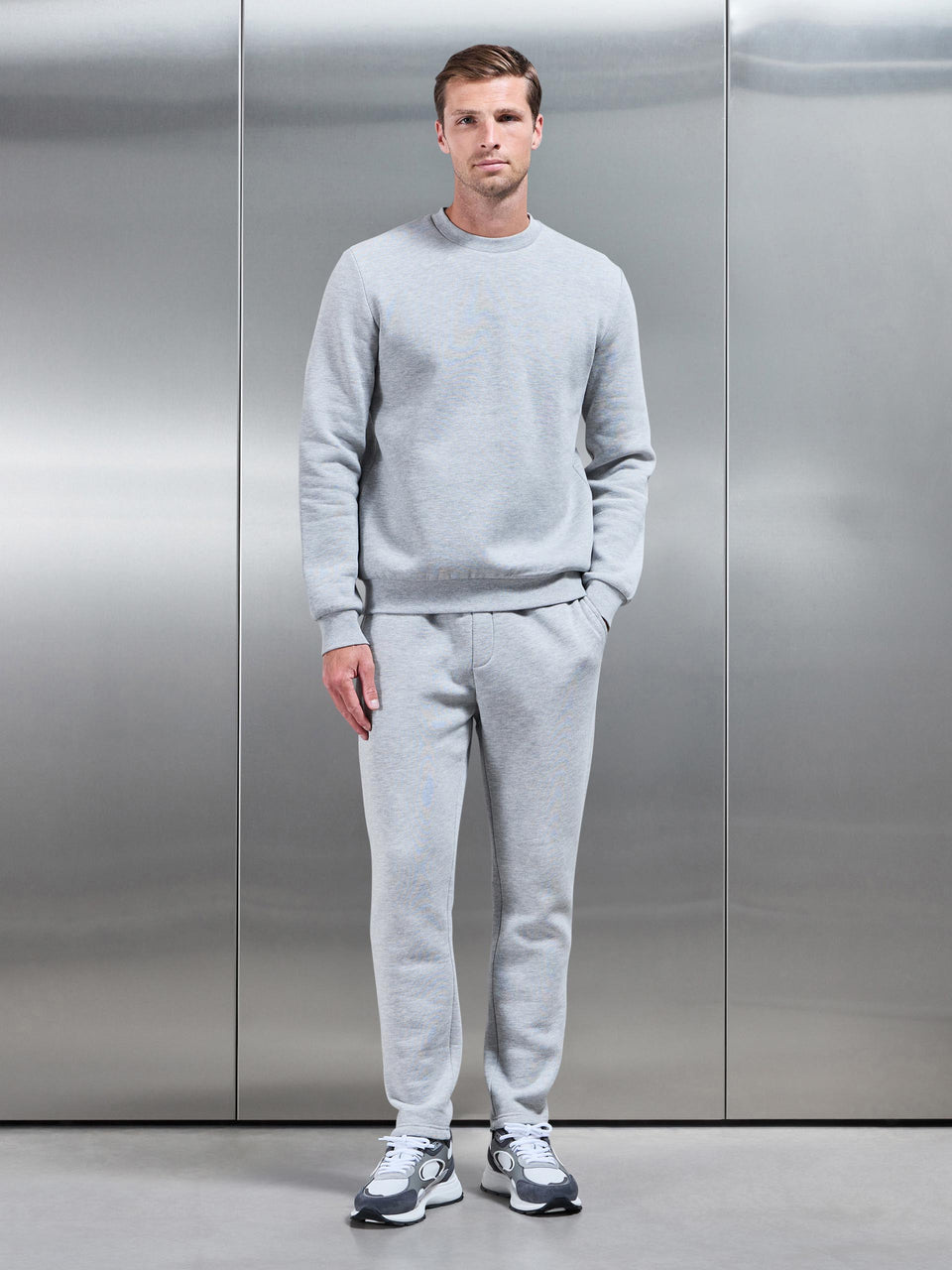 Essential Sweatshirt In Marl Grey