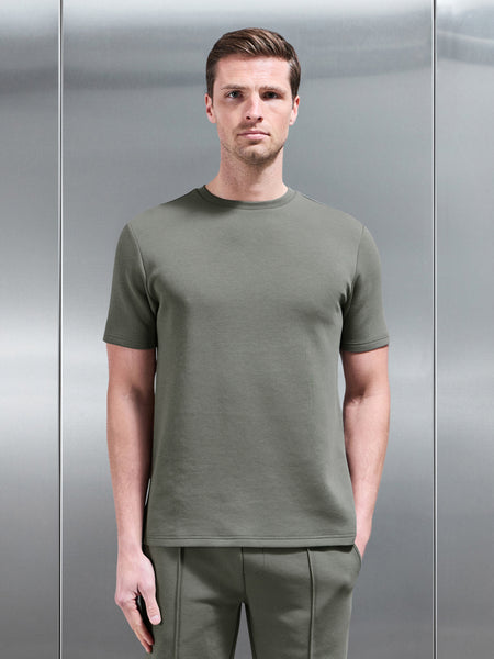 Everyday Luxe T-Shirt in Olive