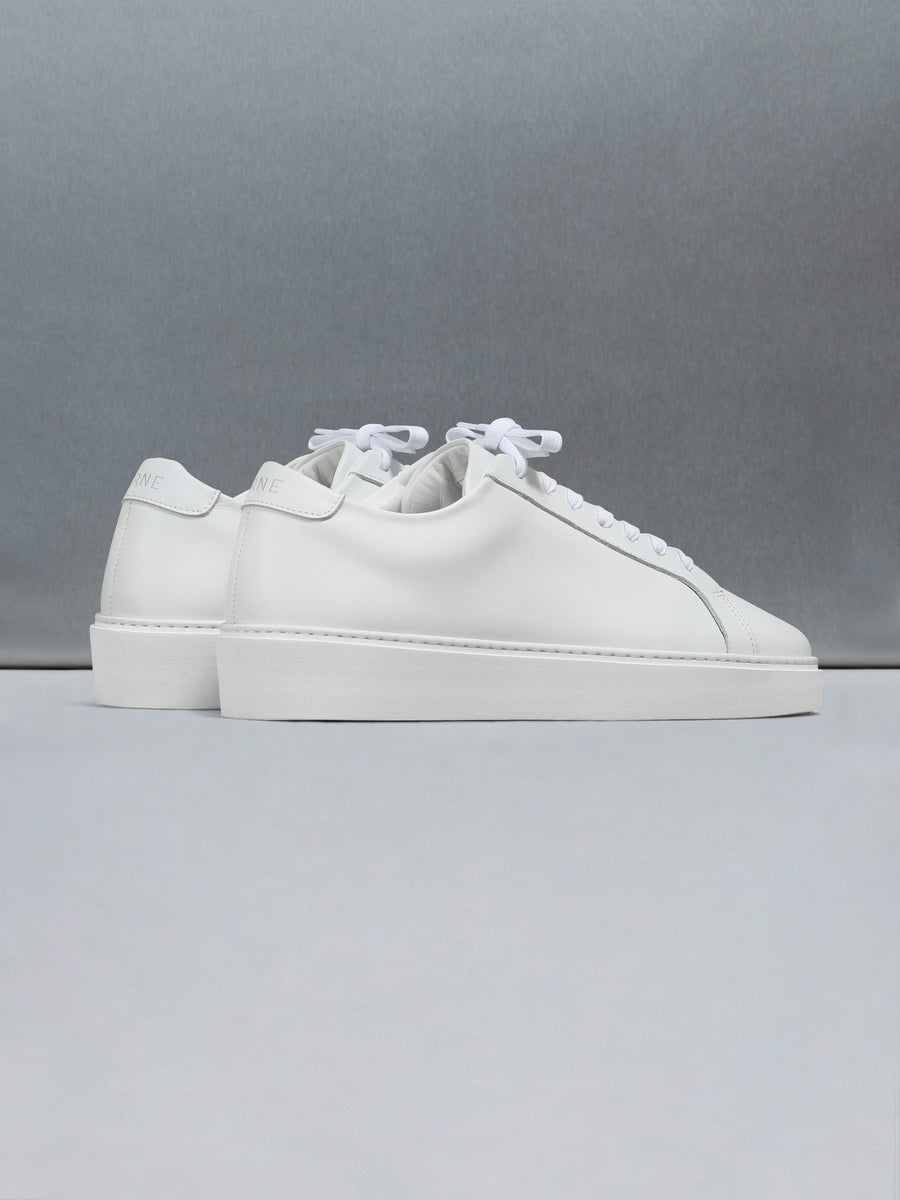 Mid Essential Trainer in White