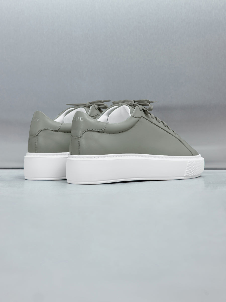 Essential Leather Trainer in Olive