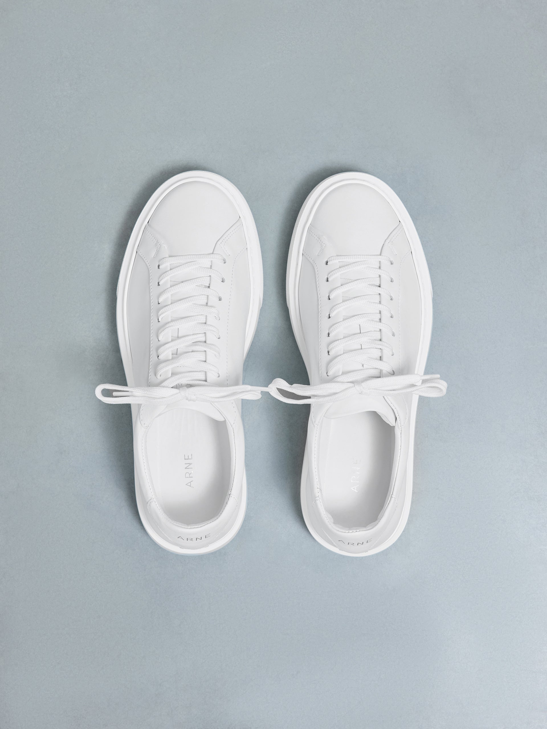 Essential Leather Trainer in White