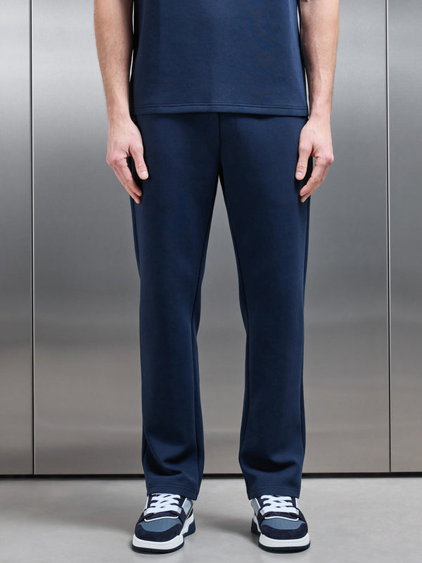 Essential Luxe Straight Leg Jogger in Navy