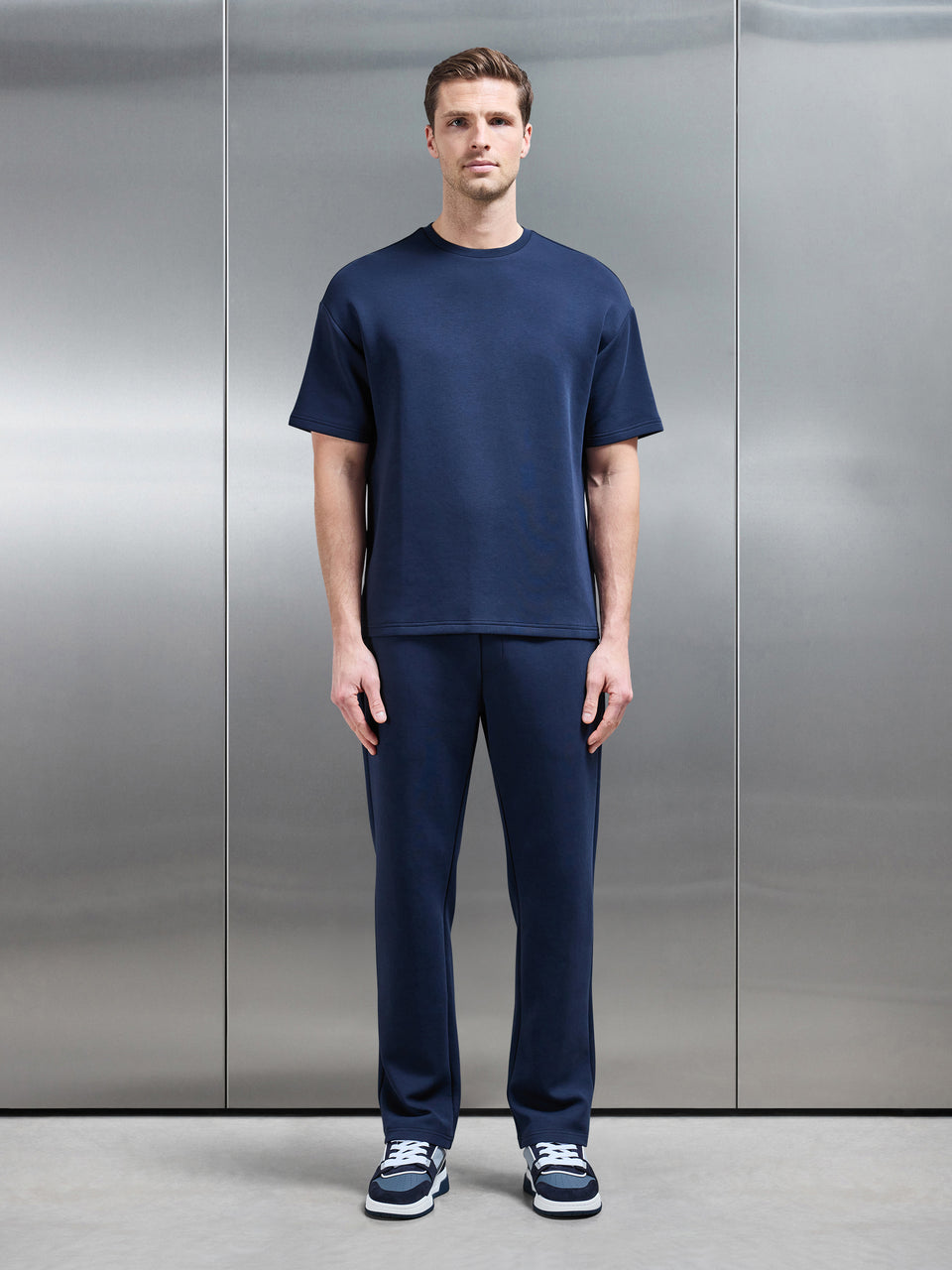 Everyday Luxe Relaxed T-Shirt in Navy