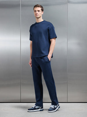 Everyday Luxe Straight Leg Jogger in Navy