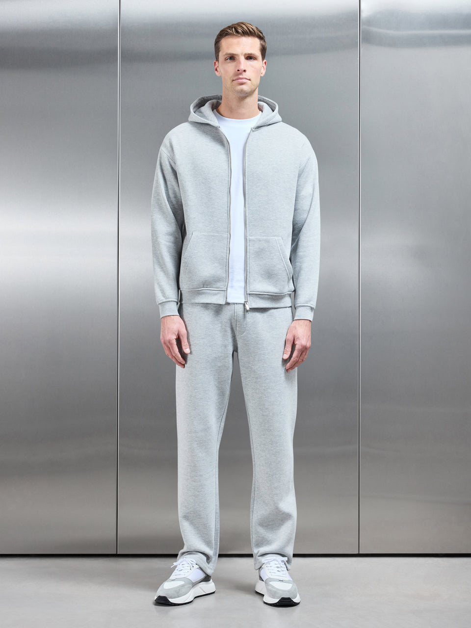 Essential Relaxed Straight Leg Jogger in Marl Grey