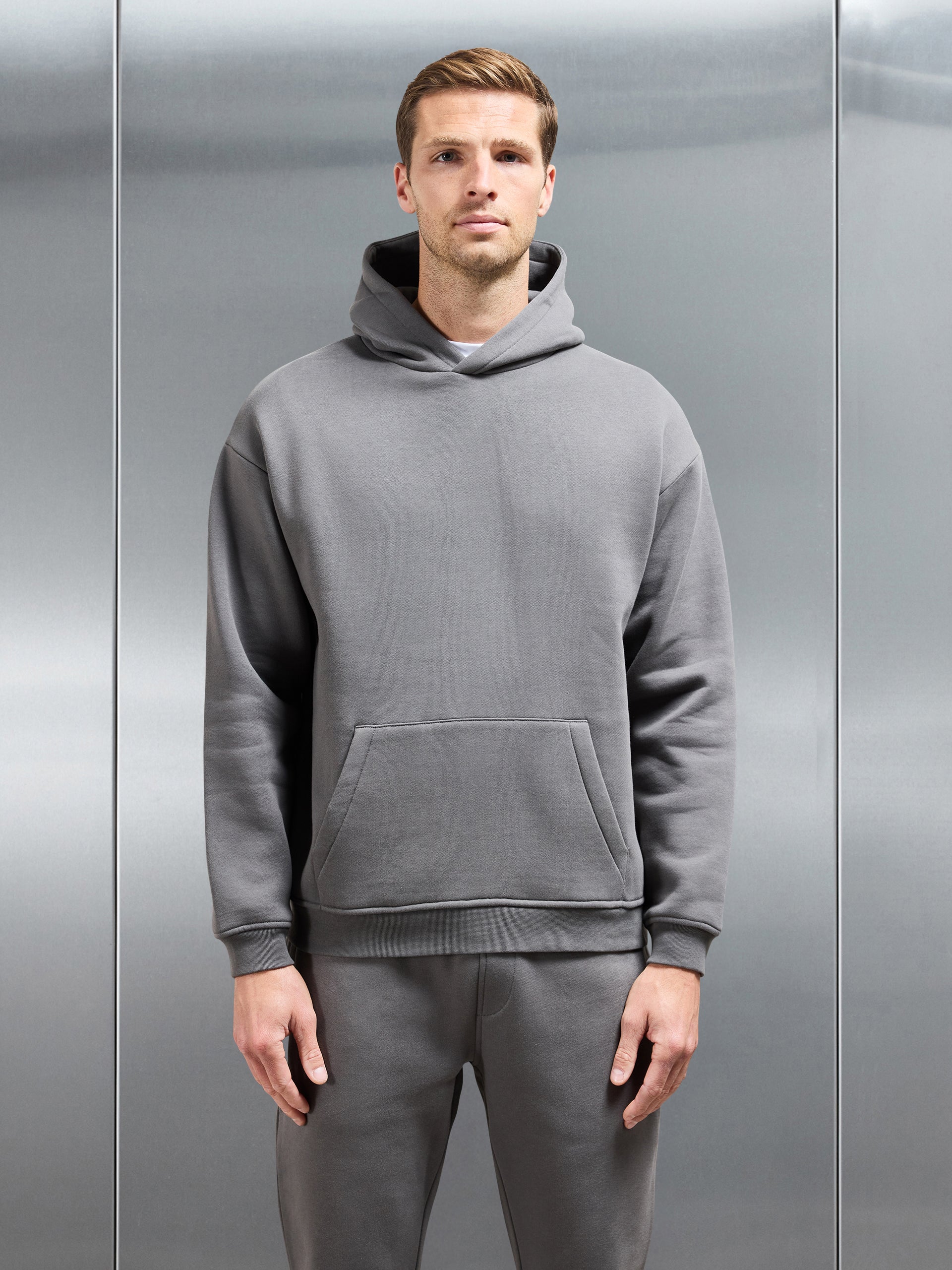 Essential Relaxed Hoodie in Grey
