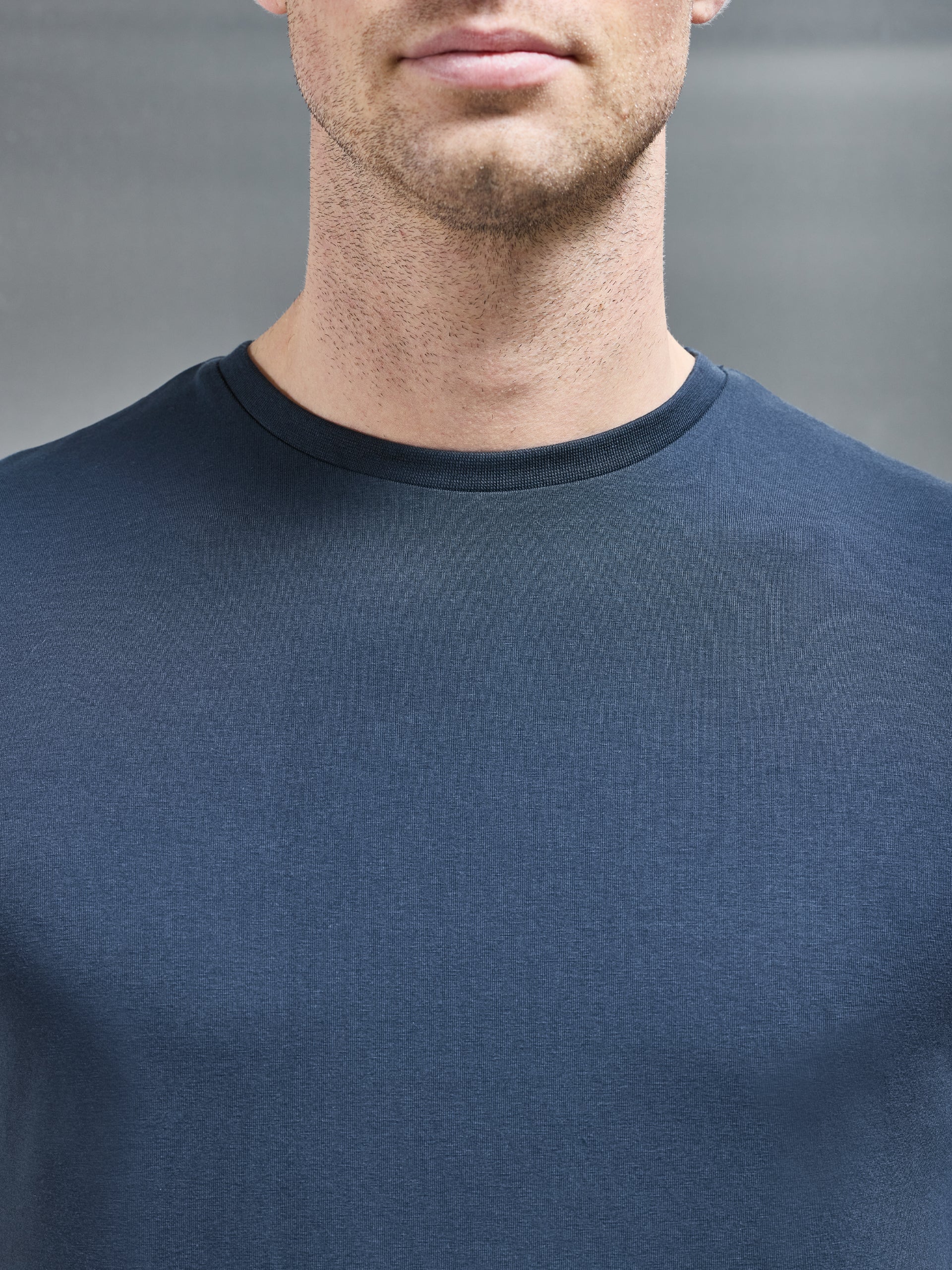 Essential Slim Fit Cotton Stretch T-Shirt in Navy
