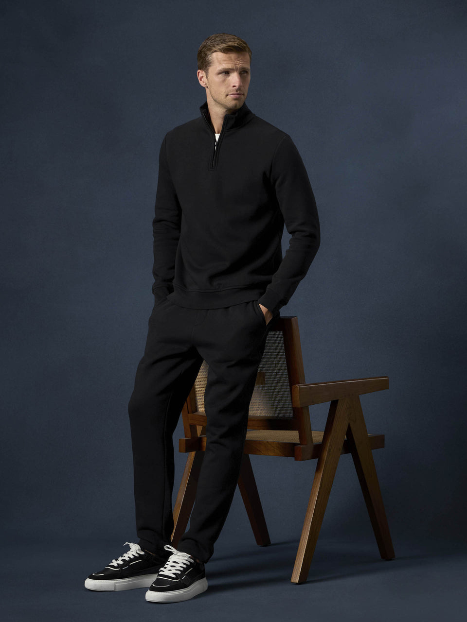 Essential Slim Half Zip in Black