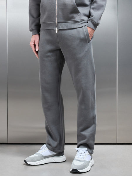 Essential Straight Leg Jogger in Grey