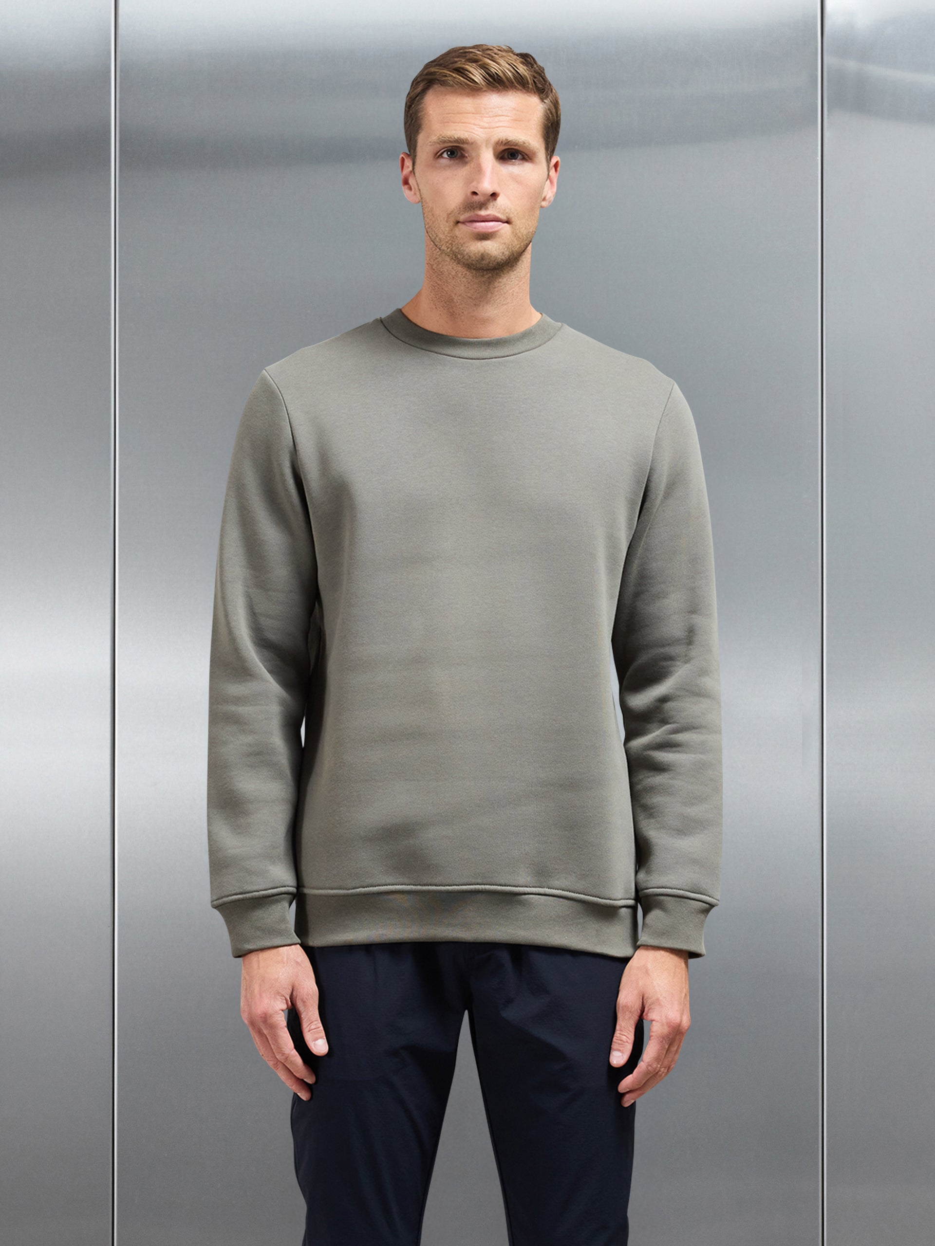 Essential Sweatshirt in Sage