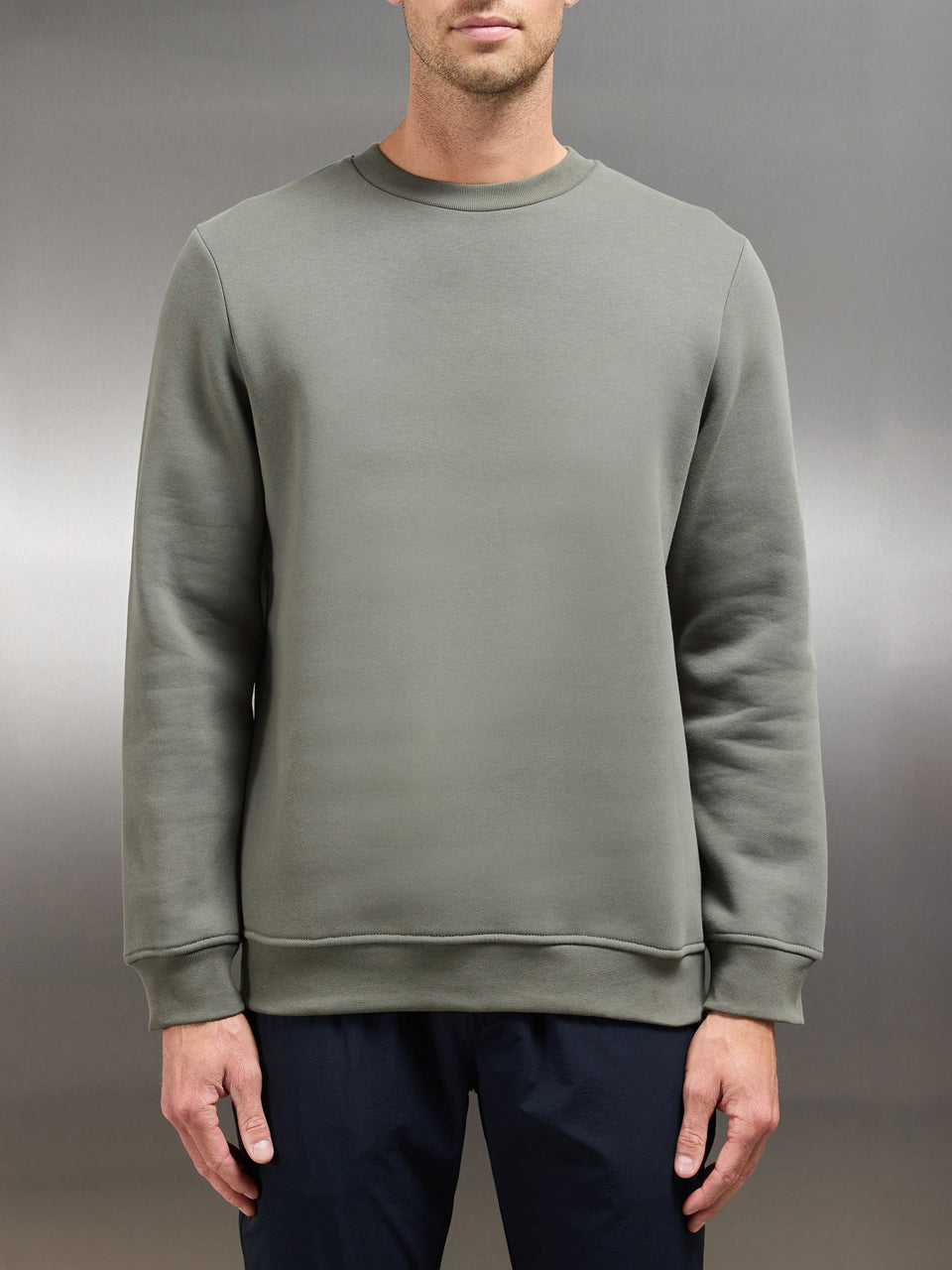 Essential Sweatshirt in Sage