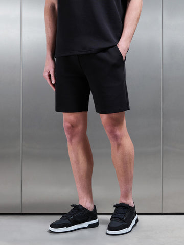 Everyday Luxe Relaxed Short in Black