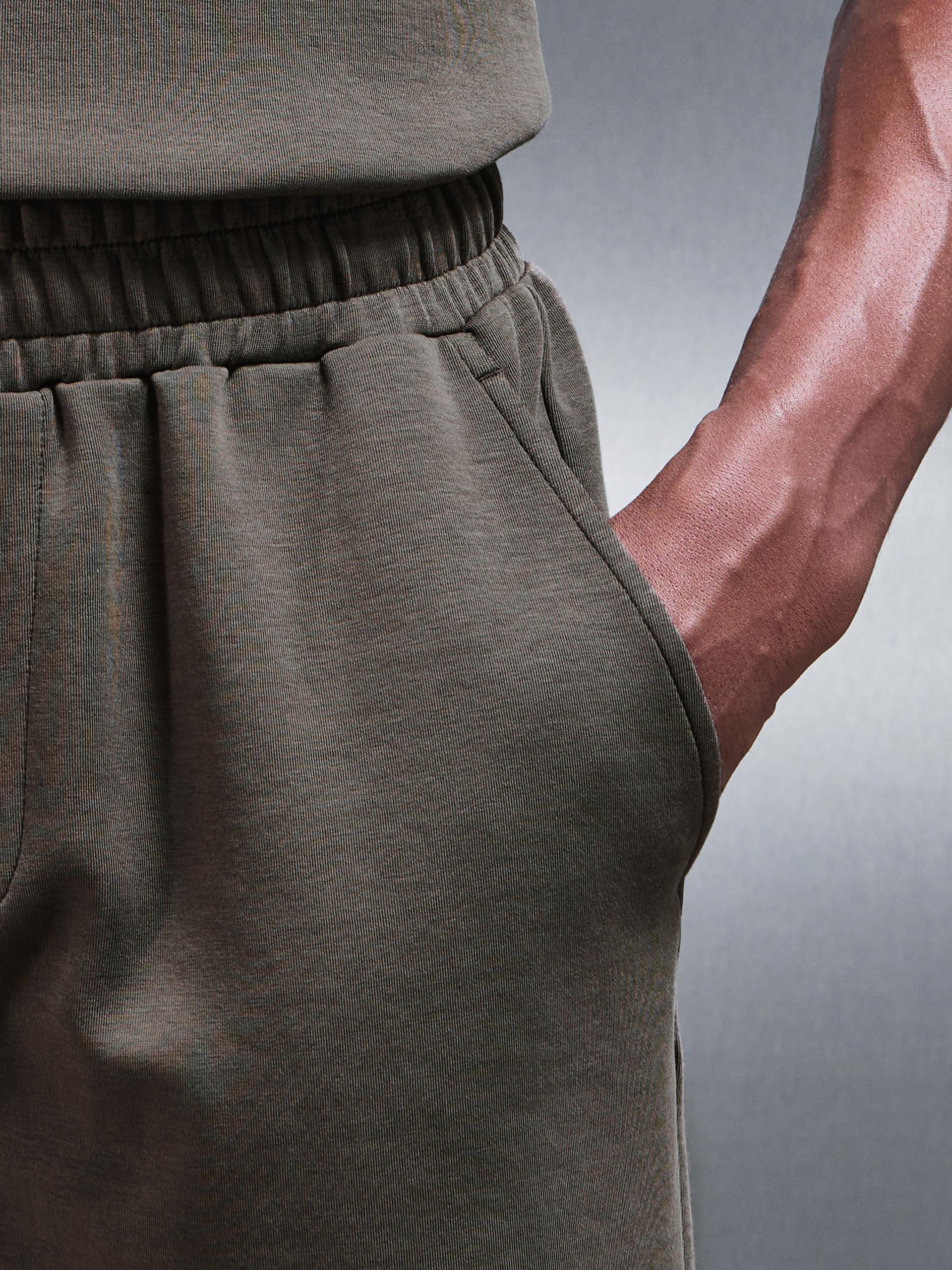 Everyday Luxe Relaxed Short in Brown