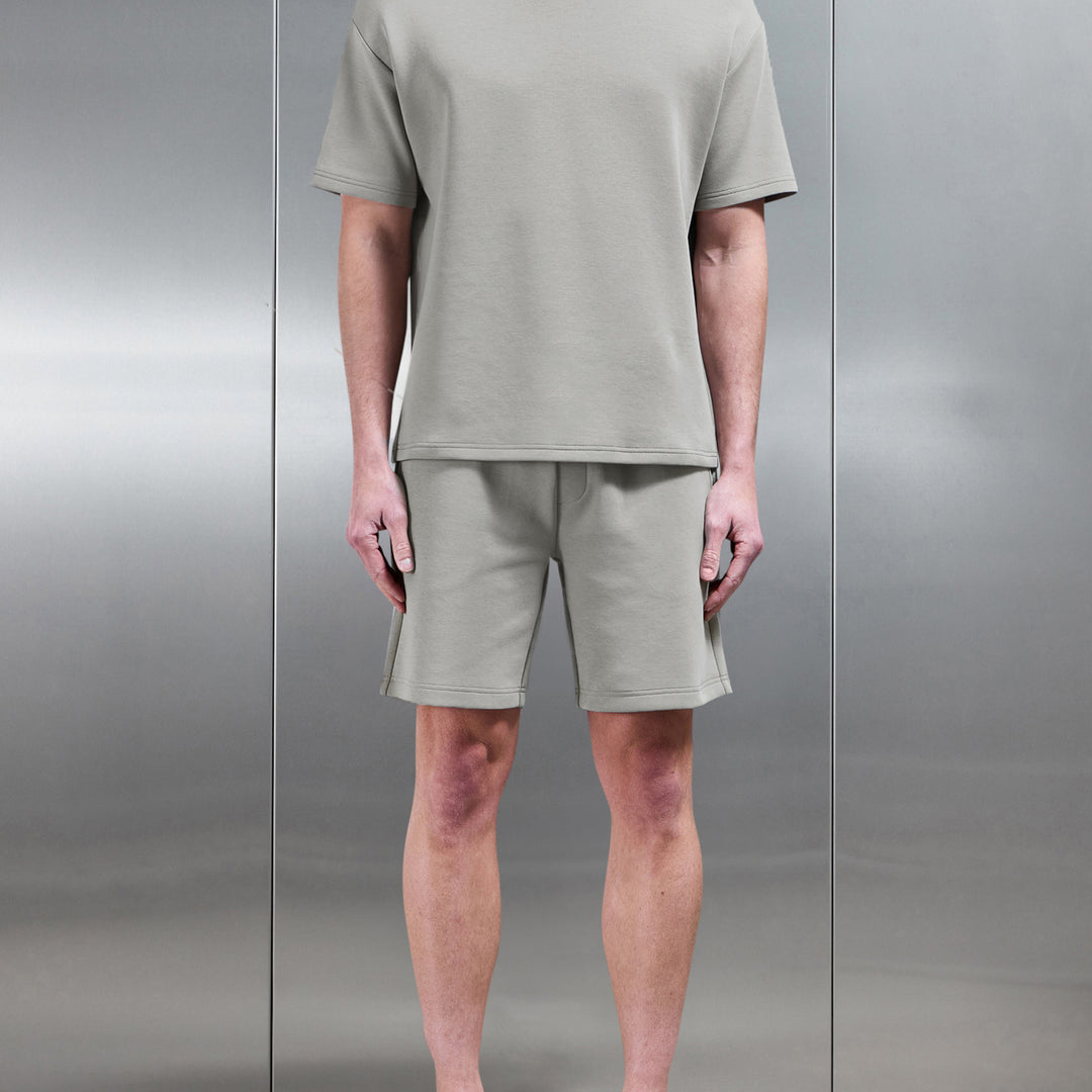 Everyday Luxe Relaxed Short in Stone
