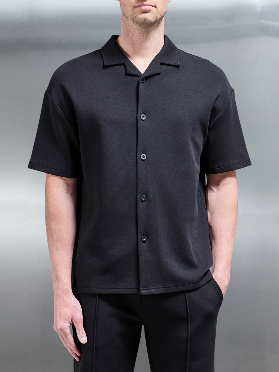 Everyday Luxe Revere Collar Shirt in Black