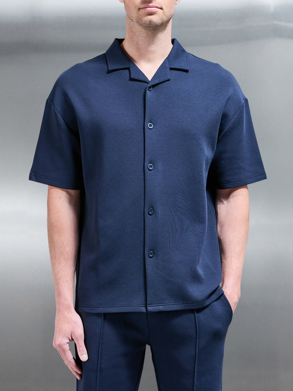 Everyday Luxe Revere Collar Shirt in Navy