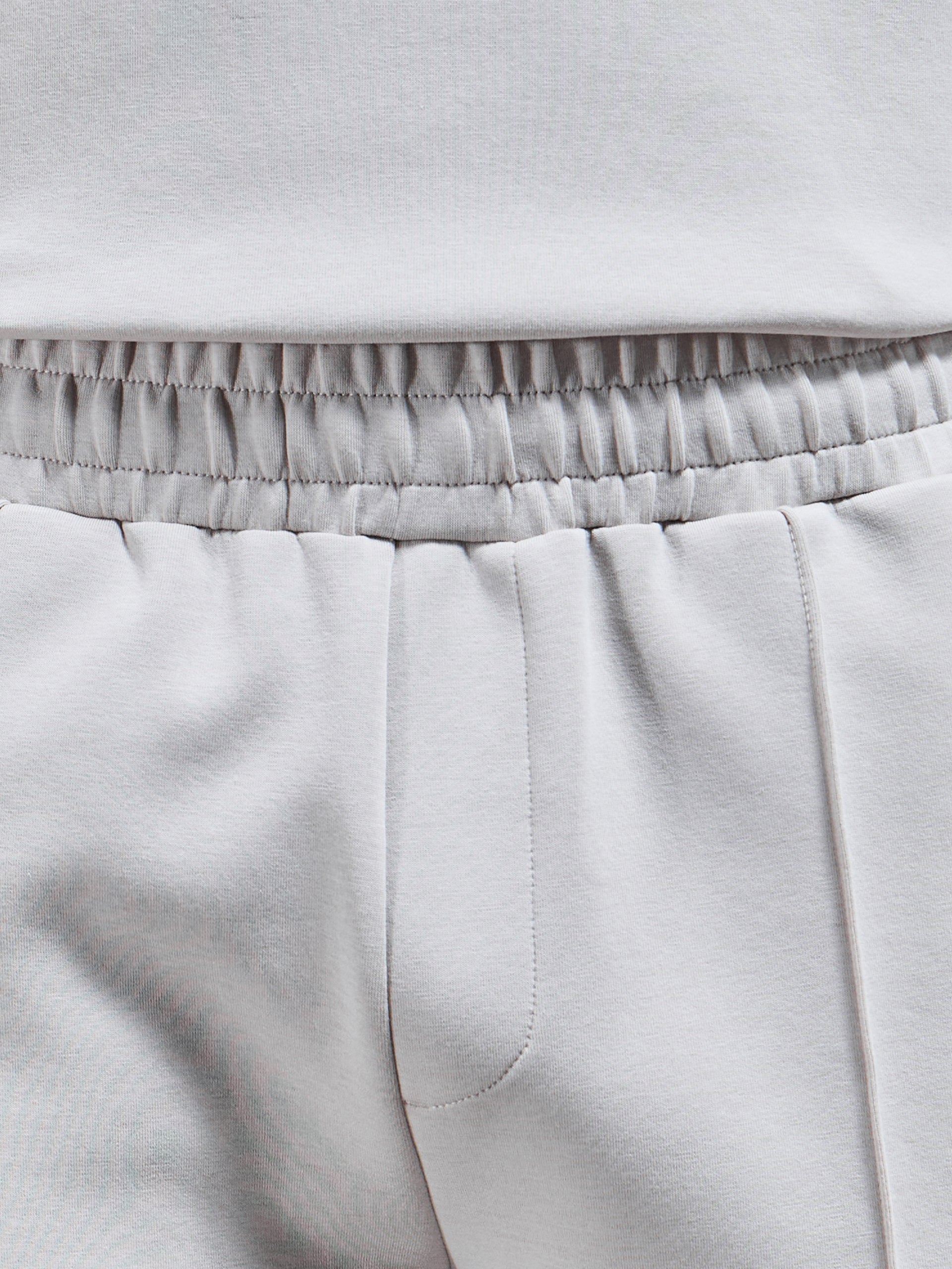 Everyday Luxe Short in Beige