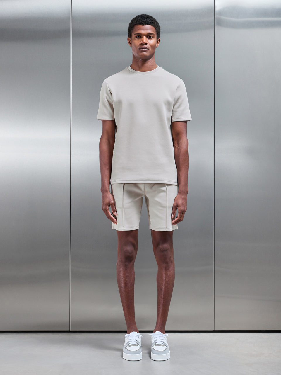 Everyday Luxe Short in Beige