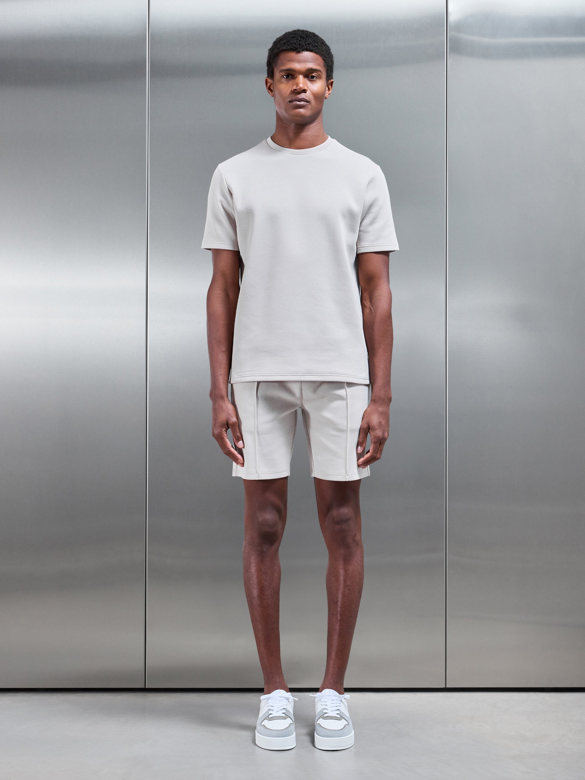 Everyday Luxe Short in Beige