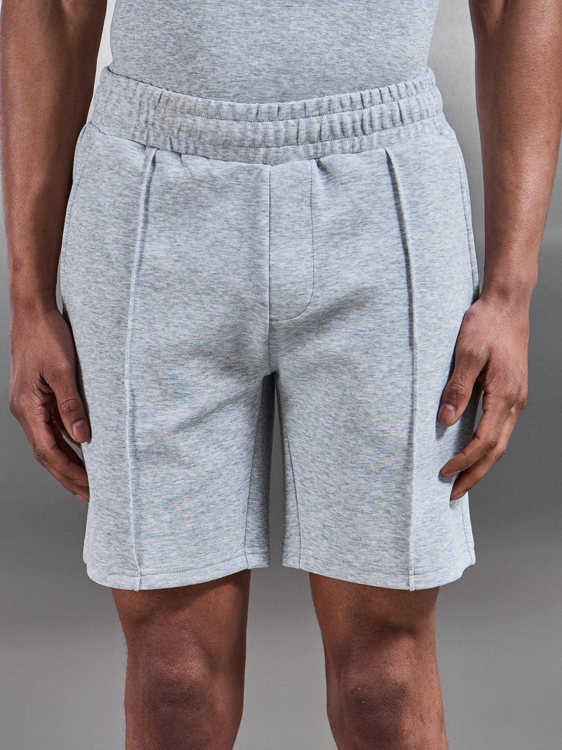 Everyday Luxe Short in Marl Grey