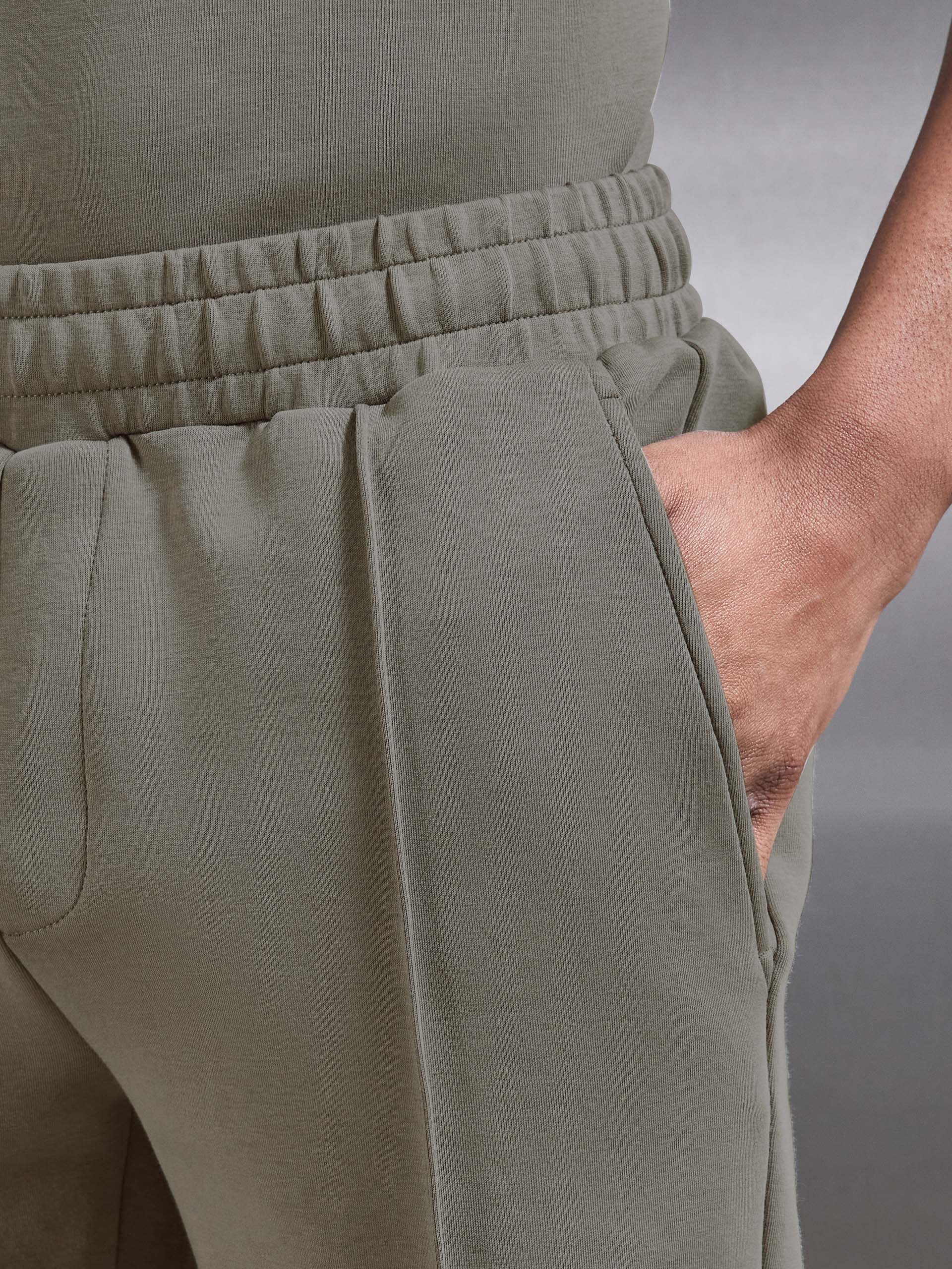 Everyday Luxe Short in Olive