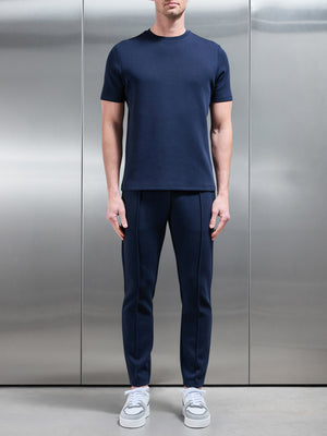 Everyday Luxe Slim Fit Jogger in Navy