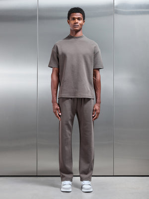 Everyday Luxe Straight Leg Jogger in Brown