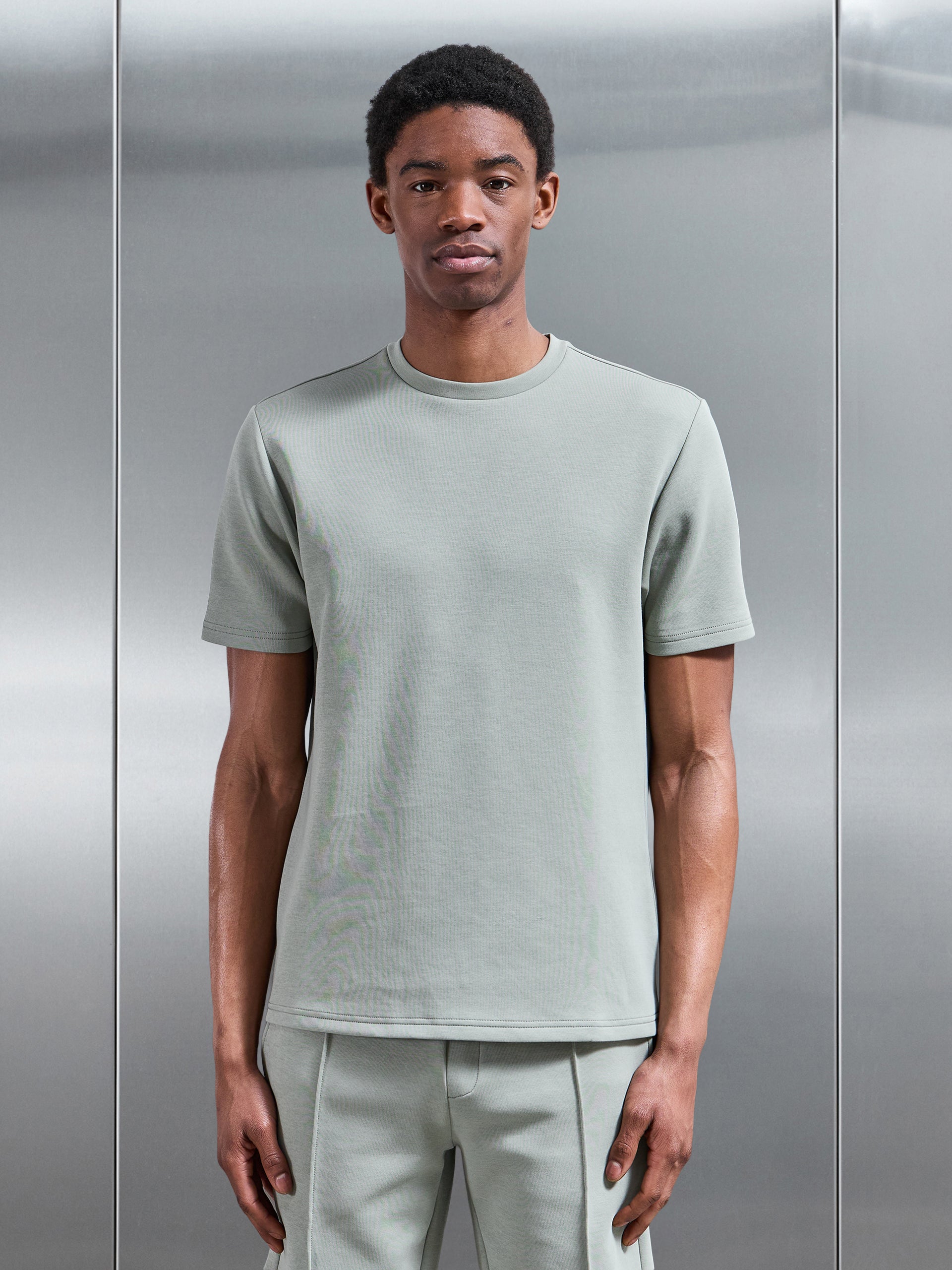 Everyday Luxe T-Shirt in Light Sage