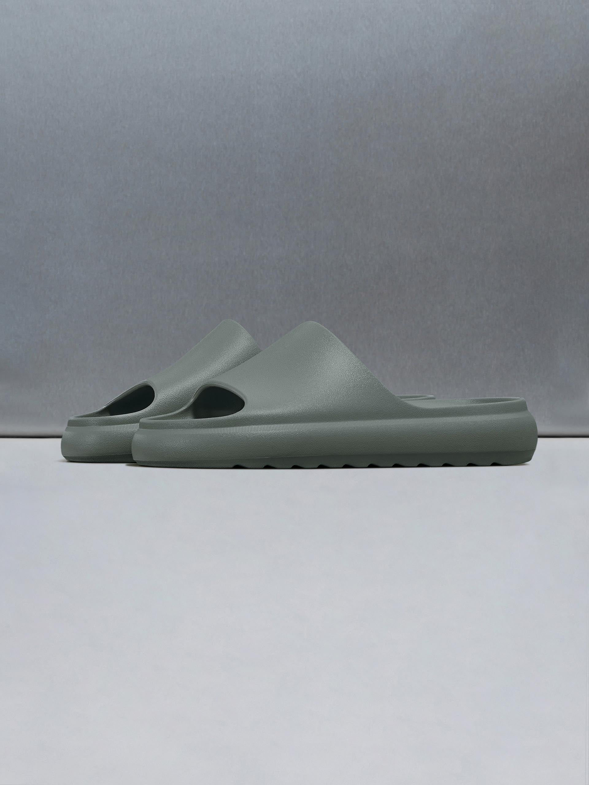Everyday Slider in Olive