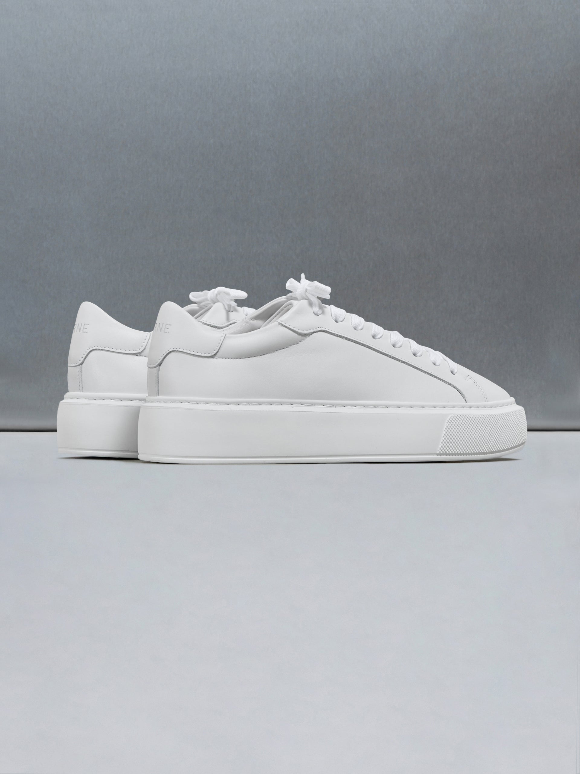 Essential Leather Trainer in White