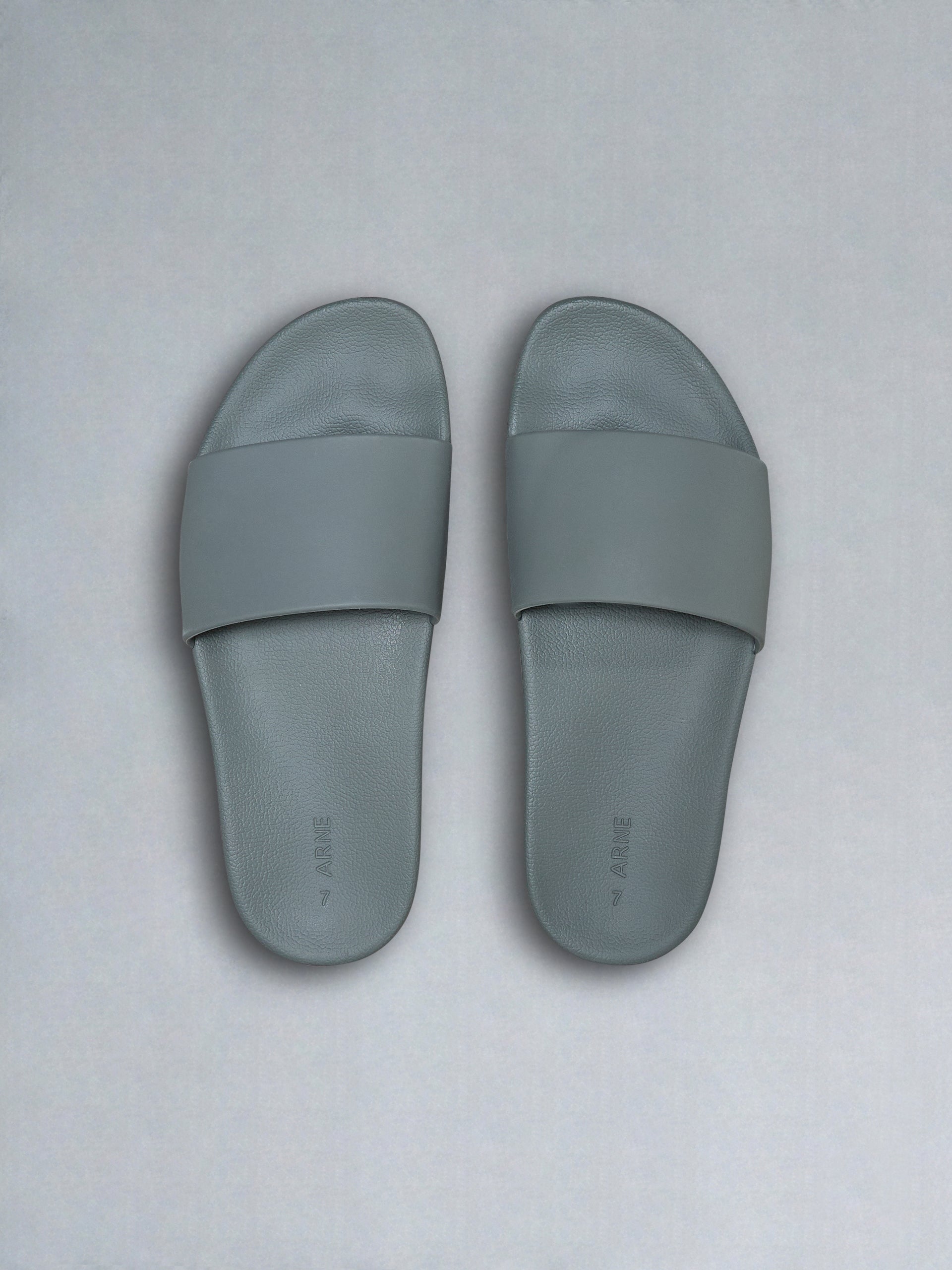 Essential Slides in Olive