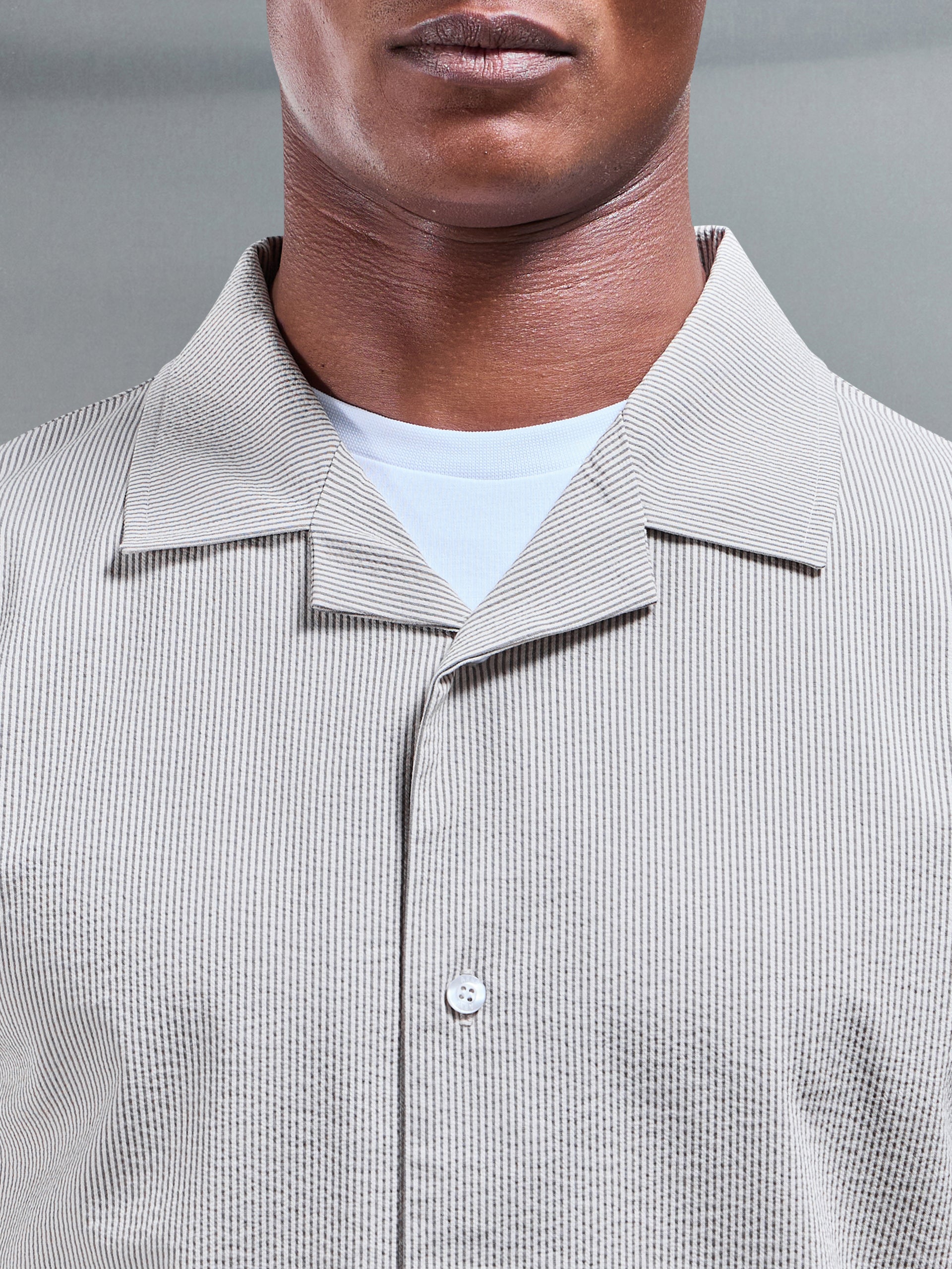 Fine Stripe Short Sleeve Revere Collar Shirt in Stone