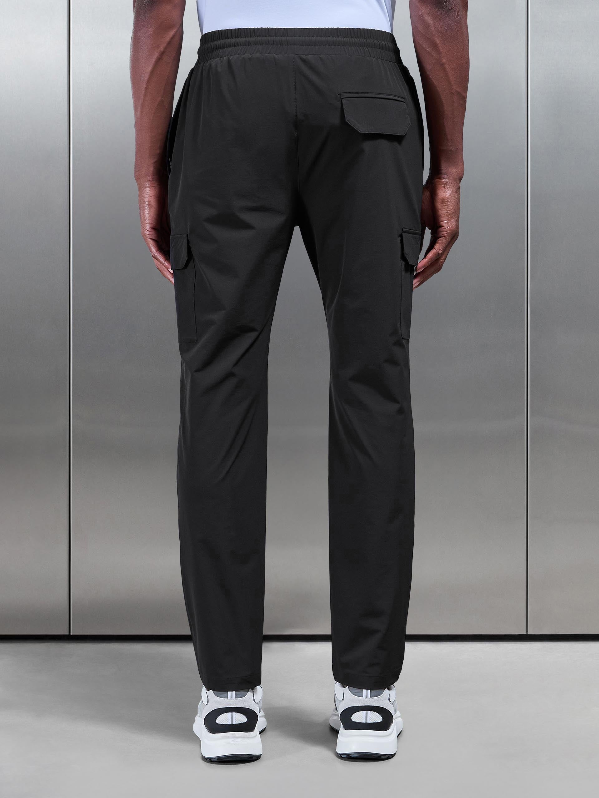 Flat Pocket Cargo Pant in Black