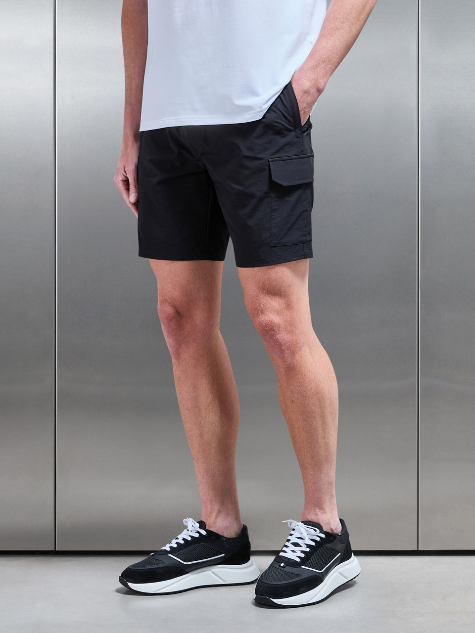 Flat Pocket Technical Cargo Short in Black