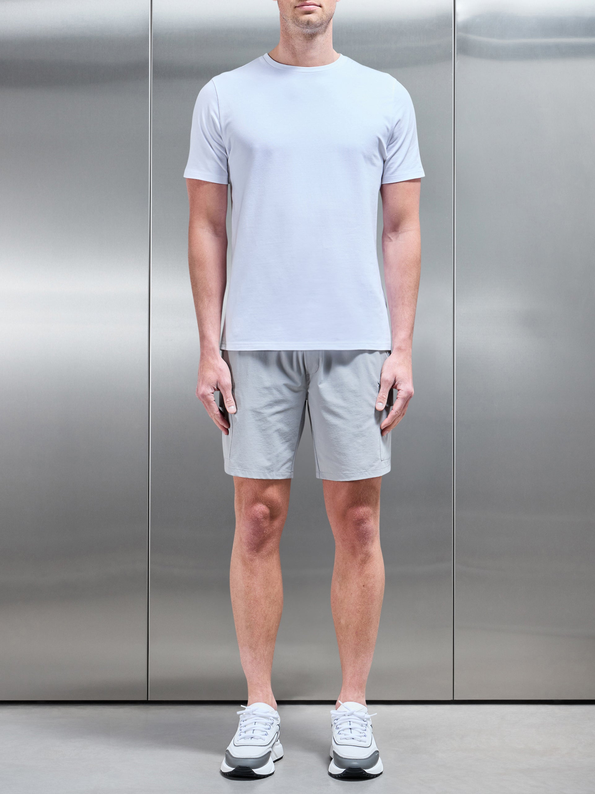 Flat Pocket Technical Cargo Short in Mid Grey