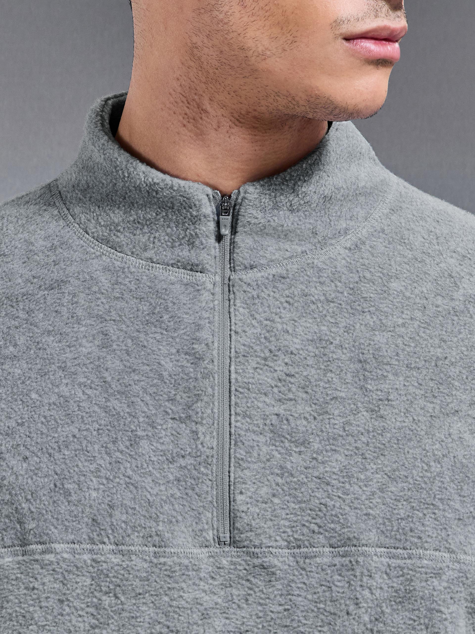 Fleece Relaxed Fit Half Zip in Grey Marl